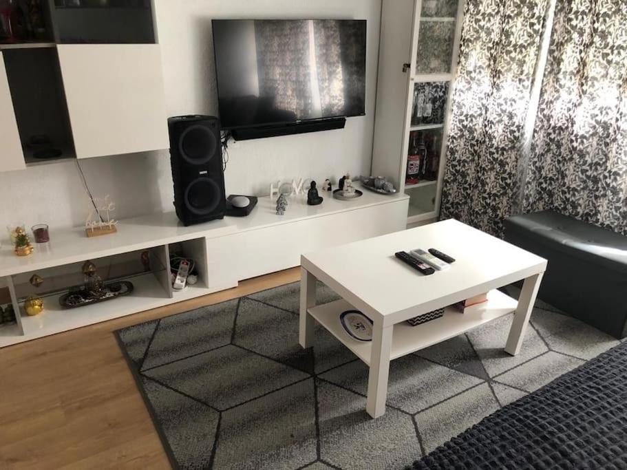 “Apartamento Moderno Y Acogedor Мадрид Экстерьер фото