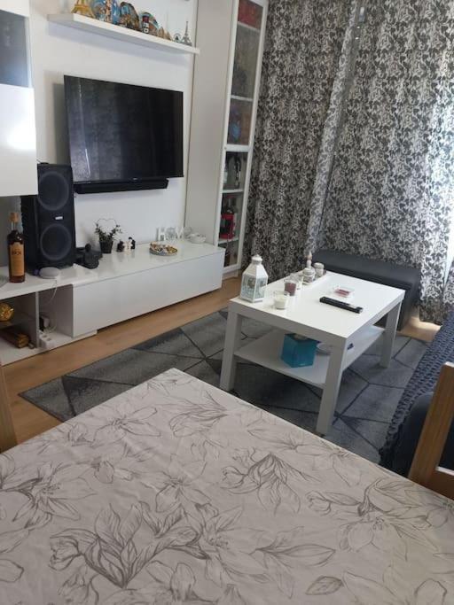 “Apartamento Moderno Y Acogedor Мадрид Экстерьер фото